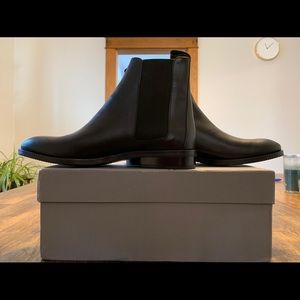 Everlane Chelsea Boot